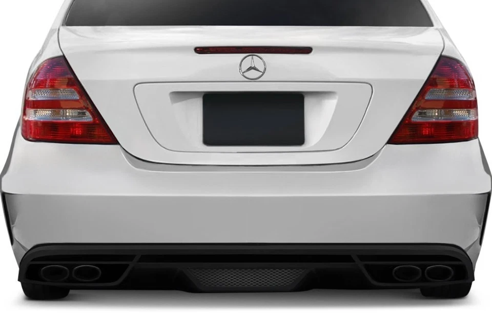 For Mercedes-Benz C350 06-07 Black Series Fiberglass Rear Bumper Cover Unpainted Foto 2 de 4