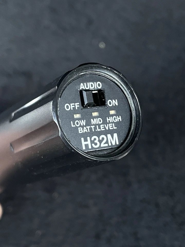 Audix OM-5 Dynamic Hypercardioid Microphone H32M Tested & Working 9v Battery Mic - Image 3 of 3