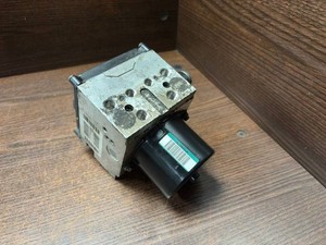 PEUGEOT 407 (05.04-) ABS HYDRAULIKPUMPE 15710605, S118676001, 15710505E