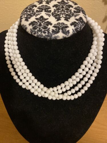 Vintage Japan Milk glass Beads 4 Strands Choker Ne