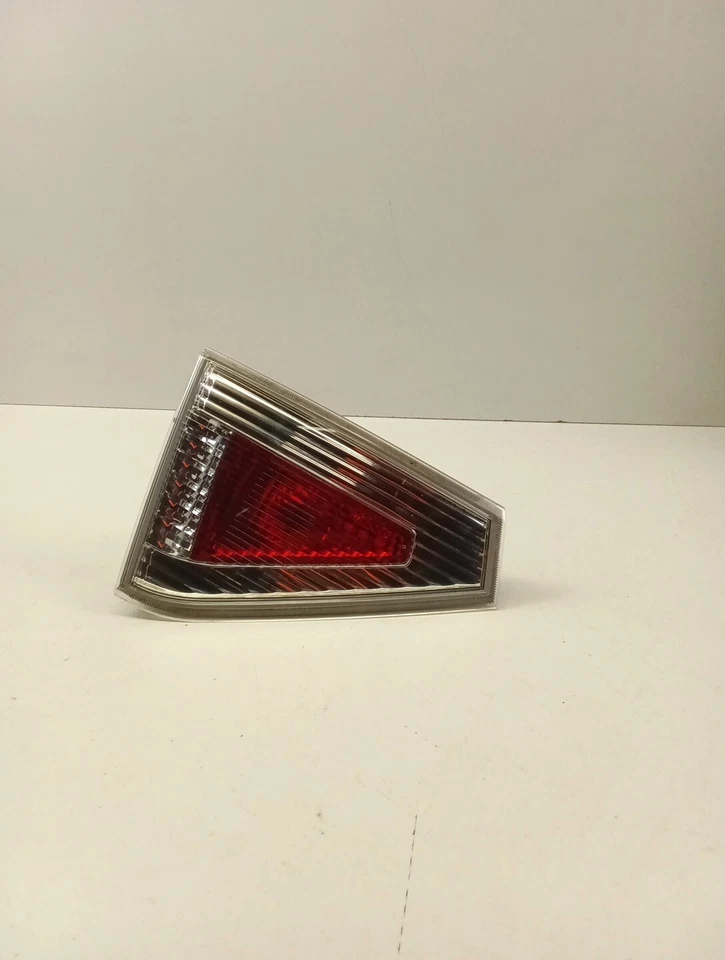 236-20026 Feu Arrière Gauche Intérieur SUBARU IMPREZA (G12) 2010 - Immagine 4 di 4