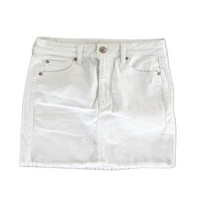 American Eagle Skirt Womens Size 10 White Super Stretch Denim Mini Skirt Raw Hem