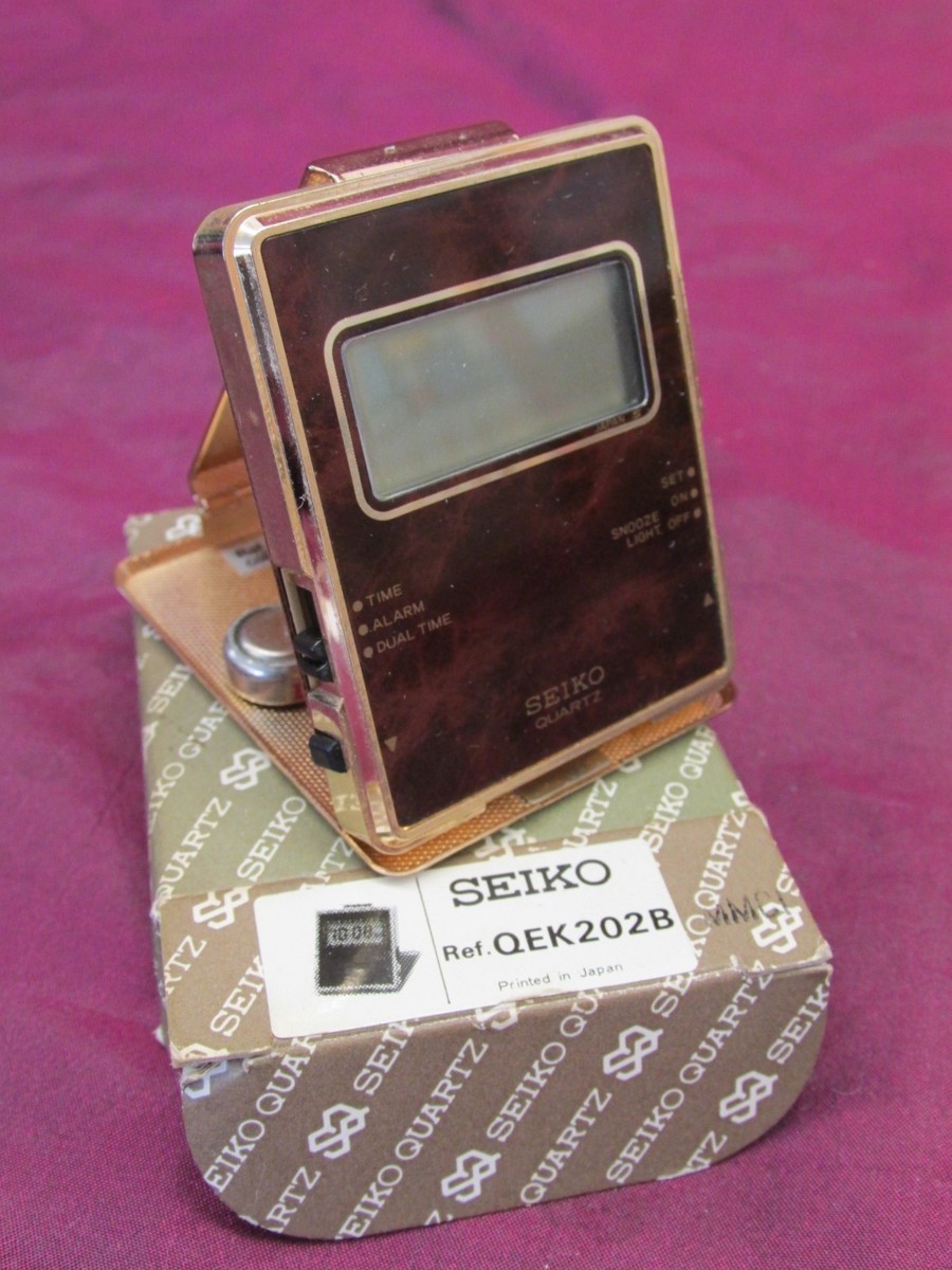 Vintage SEIKO Japan QEK202B electronic travel alarm clock in