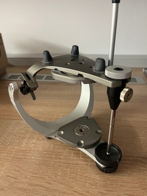 Kavo Protar EVO 3 Artikulator mit Splitcast Magnetplatten und Stützstift