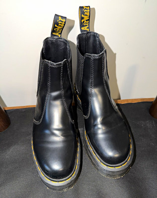 Dr. Martens Chelsea Ankle Boots Slip-On Black