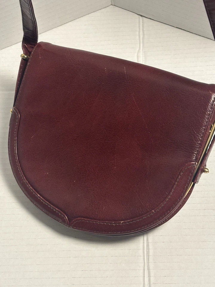 Vintage Burgundy Bordeaux Leather Saddle Crossbody Bag Purse Half Moon Gold - Image 2 of 4
