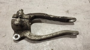 BMW G30 530D XDRIVE, Federbeinhalter links, 31126861199