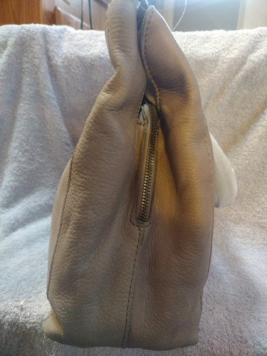 American Leather Co. Austin Triple Entry Bucket Handtasche Neu mit Etikett - Bild 3 von 9