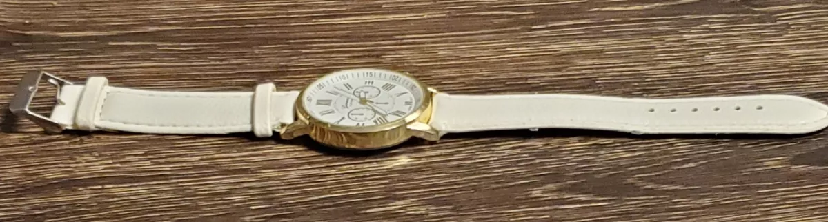 Platinum quartz watch best sale price