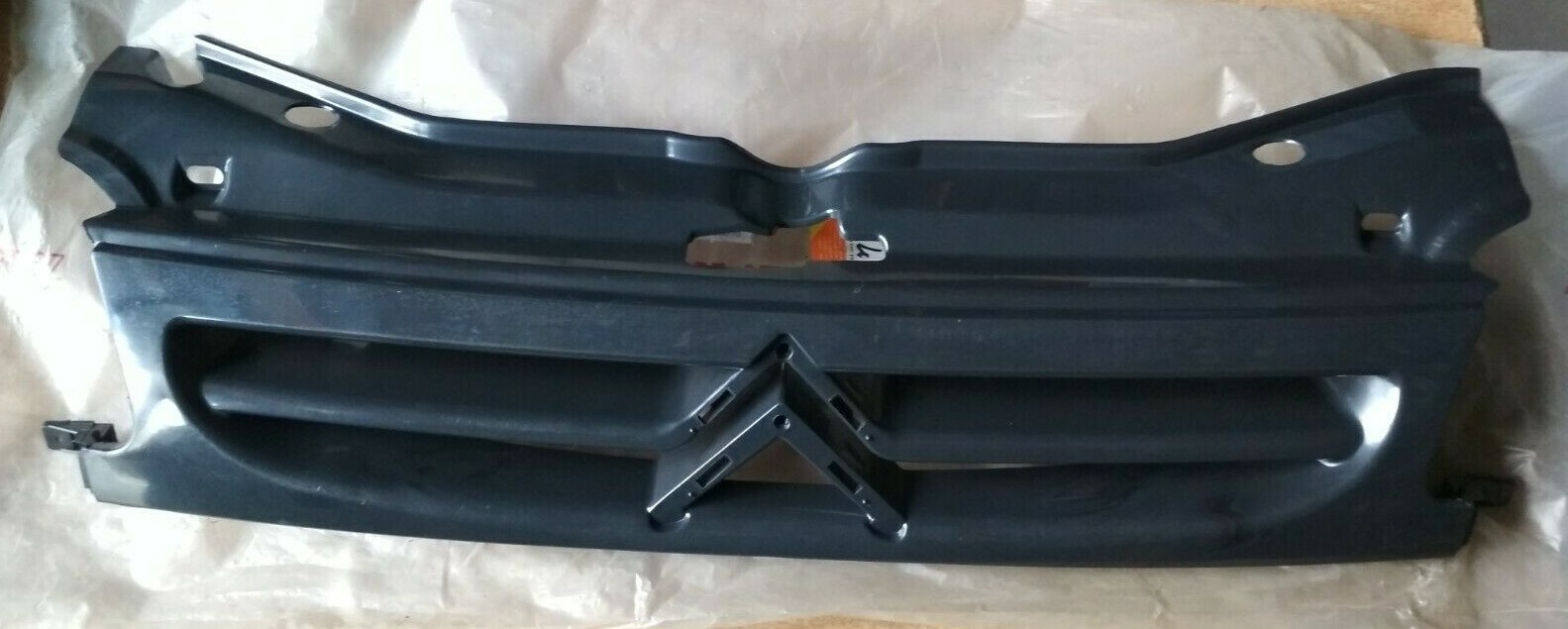 Picture 1 of 1