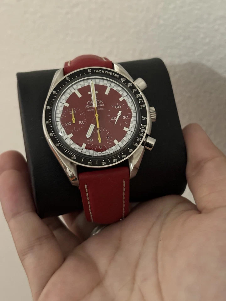 Reloj OMEGA Speedmaster 3510.61.00 - esfera roja 39 mm - sin B/P