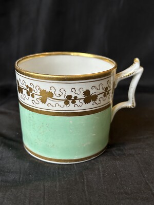 Antique Georgian Worcester FBB Flight Barr&Barr Eau de Nil Green Cup Gilt Grape