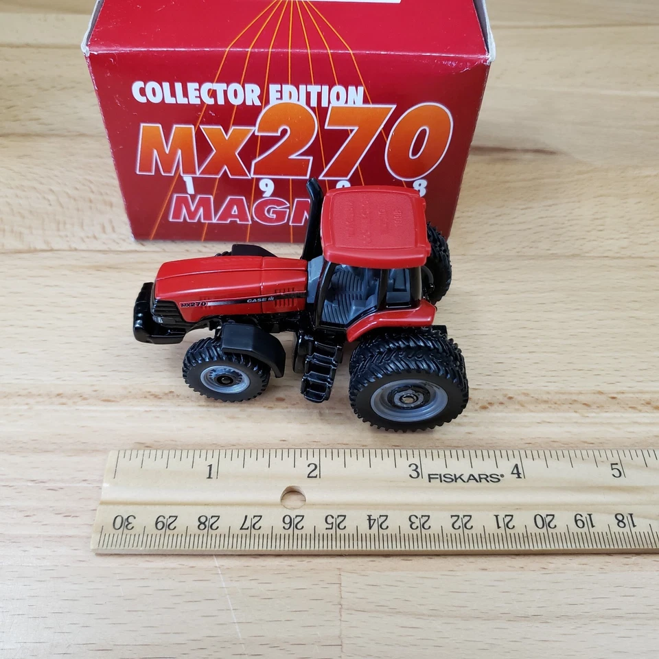 Ertl Case IH MX270 Magnum Tractor with Duals 1998 Collector Edition Diecast 1:64 - Image 3 of 4