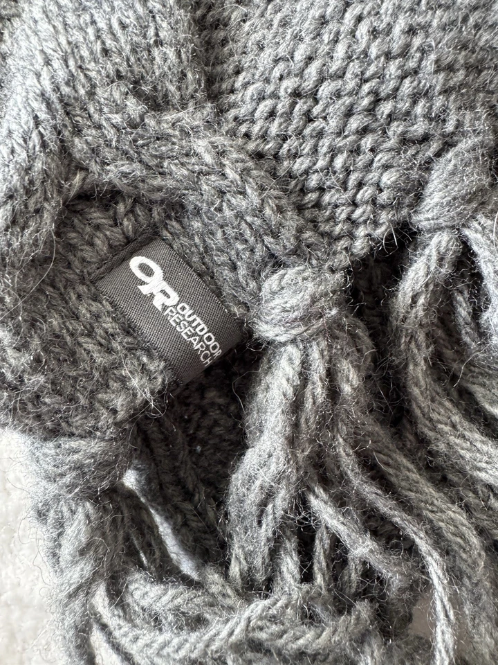 Bufanda Outdoor Research Lana Alpaca Mezcla Acrílica Gris 11"x66" Foto 4 de 4