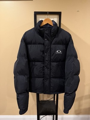 Balenciaga FW24 Runway Pin Reversible Down Puffer Jacket￼ | eBay