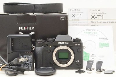 FUJIFILM X-T1 body with original box and accessories. Shot count