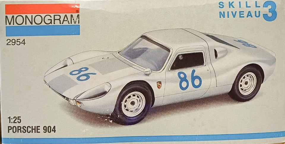 Monogram  Porsche 904. Scala 1/25. Completo, mint boxed - Immagine 2 di 3