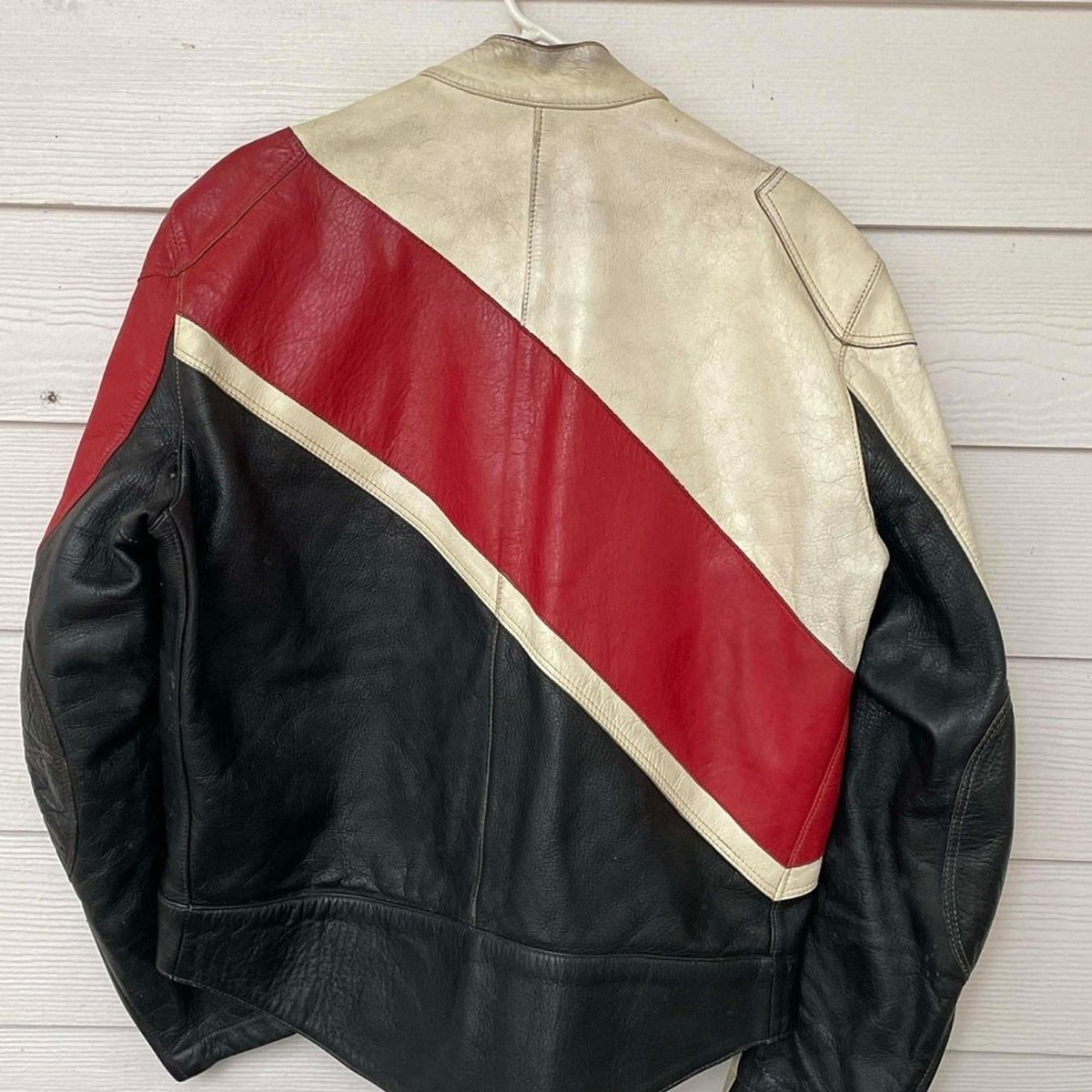 VTG Bates Suzuki Custom Leather Motorcycle Jacket Size 44 Men’s Red Black Coat View 4