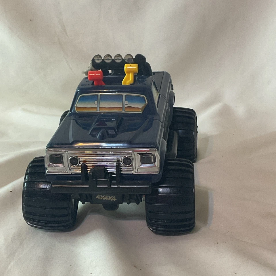 Monster Truck Bigfoot 4x4 Playskool juguete a batería sin llave sin probar Foto 3 de 4