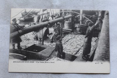 Boulogne sur mer, a good fishing on board, Pas de Calais 62