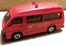 RARE - TOMICA 1991 TOMY TOYOTA HIACE NO: S2 S4 TOY METAL CAR MODEL MADE IN JAPAN