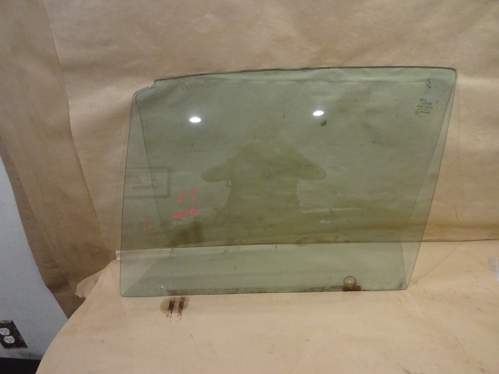 Ferrari Mondial 3.2 Mondial t - LH Door Glass /  Window P/N 61758000