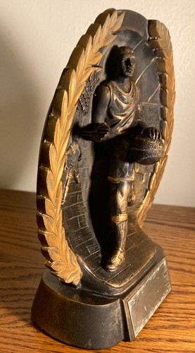Unique EARLY BASKETBALL TROPHY ~ Very Detailed ~ 3D Sculpture - Picture 7 of 10
