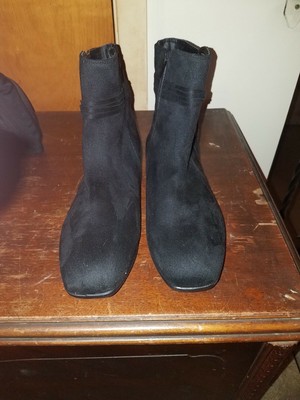 woman within dress shoes