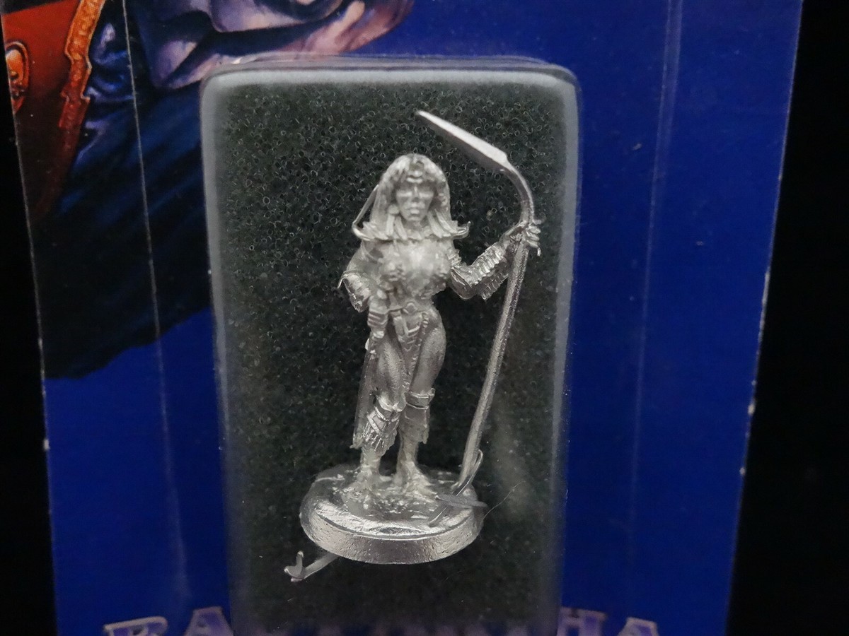 Ral Partha Miniatures: 11-059 Forgotten Realms Dove Falconhand