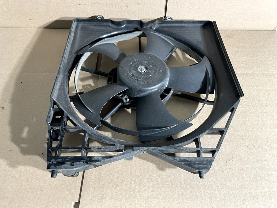 2018-2022 Honda Accord Radiator Cooling Fan PO3 OEM - Imagem 2 de 4