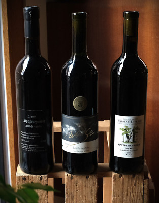 3x fein gereifter Spätburgunder (Pinot Noir): Prädikatsweine Jgg. 2003-2007-2009