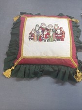 Vintage Needlepoint Santa s On A Pillow 14X14