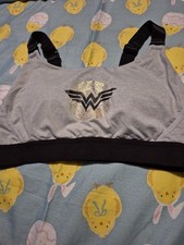 Ladies Grey Wonder Woman Sports Bra Size S 12 To 14 More like 12 Barely Worn