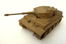 Wirklichkeitsgetreue Modelle von Panzerkampfwagen VI/Tiger I (1944)