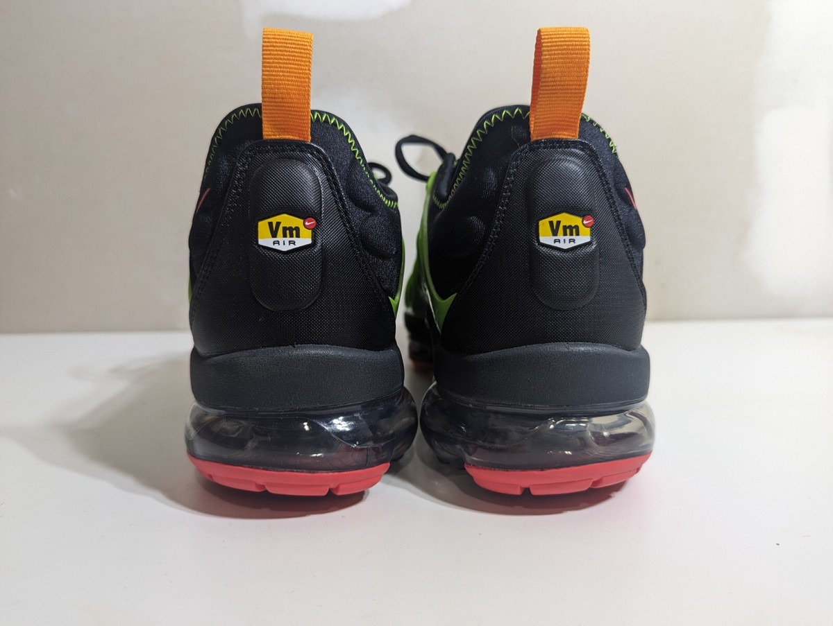 Nike Air Vapormax Plus Mens 10.5 Shoe Black Ember Glow Electric Green CU4884-001 Nike Air Vapormax Plus Mens 10.5 Shoe Black Ember Glow  main image 3