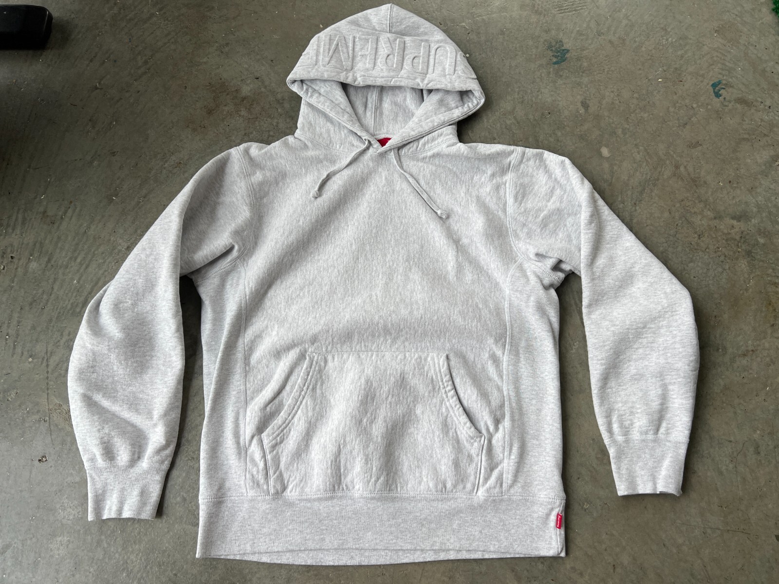 Supreme Embossed Logo Hoodie FW17 Ash Grey Large L Box Logo Hooded
