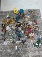 Beautiful Vintage And Modern Jewelery Lot 3 Priced To Sell