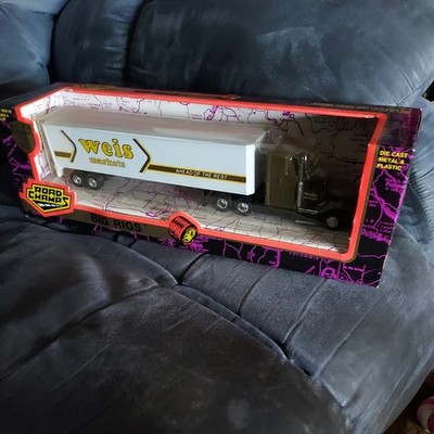 Road Champs 01010 1:64 Weis Markets 1994 Big Rigs Tractor & Trailer Die Cast NEW