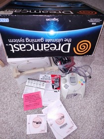 SEGA Dreamcast, Box, Inserts, Controller, Console Tested: Turns On Doesn't Load.