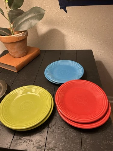 Fiesta Ware Homer Laughlin USA Set Of 6 Salad Plates 7 1/4” D Multicolor