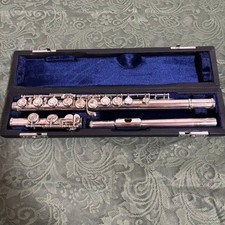 YAMAHA YFL-351 Flute Used With Hard Case and Case Cover