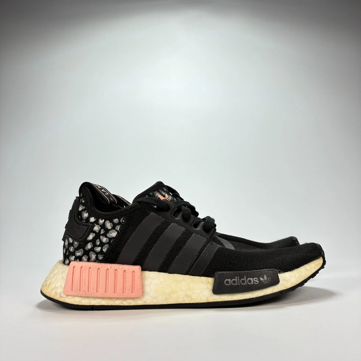 adidas gazelle silver green womens Adidas Hu NMD Animal Print Men's Shoes Ash-Mgh Solid Grey-Core Black main image 0