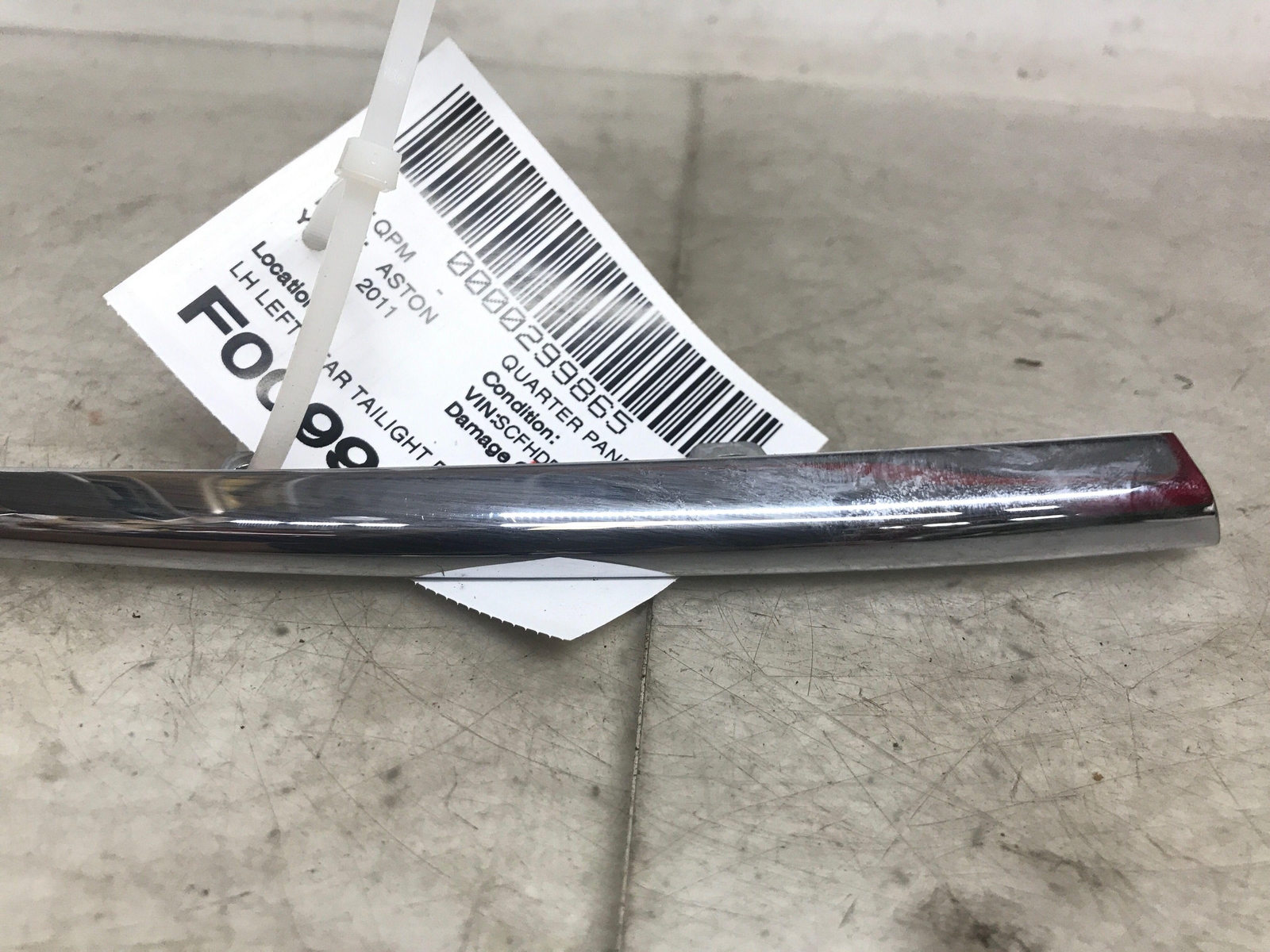 ASTON MARTIN RAPIDE LEFT REAR TAILIGHT DECKLID FINISH CHROME TRIM AD43-13556 OEM