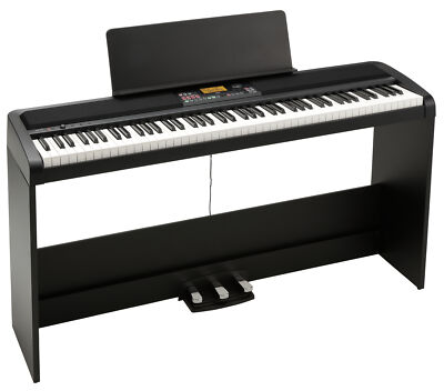 Einzigartiges XE20SP Digitalpiano mit 88 Tasten, Begleitautomatik Stativ & Pedal