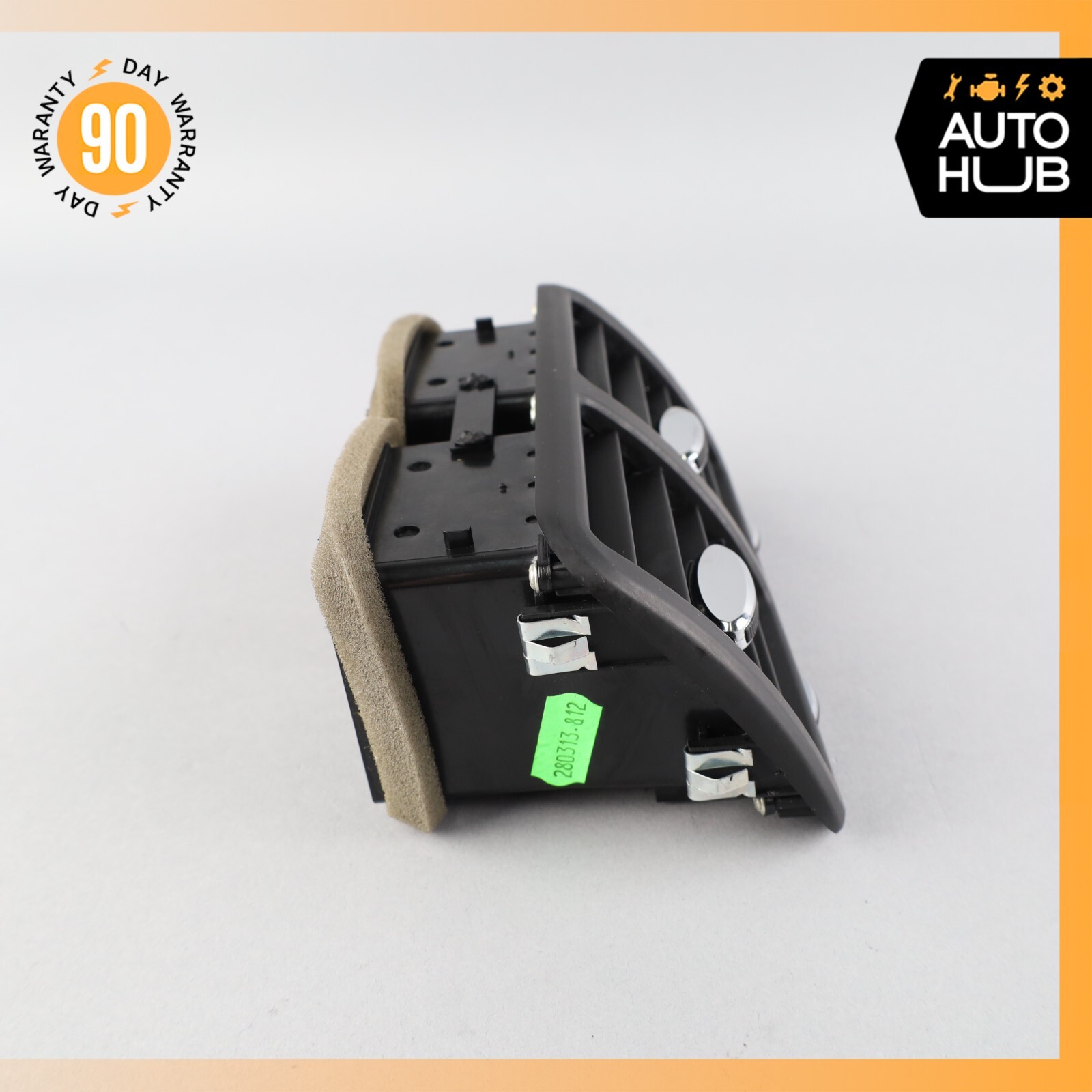 04-18 Maserati GranTurismo M145 Rear Center Console AC A/C Air Vent OEM