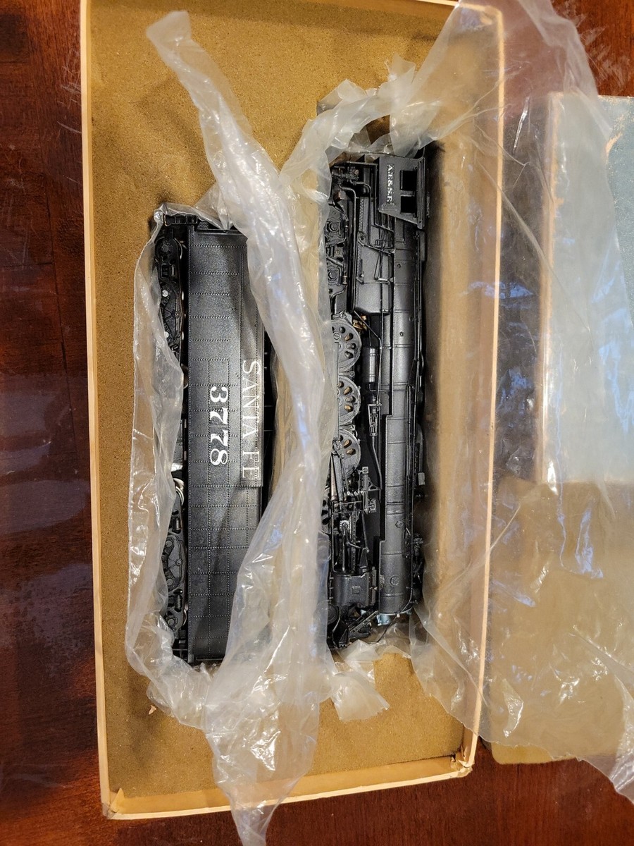 UNITED SCALE MODELS PFM SANTA FE AT&SF 4-8-4 LOCOMOTIVE 3778 In
