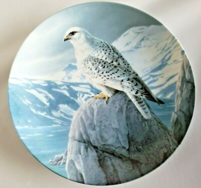 Knowles Collector Plate The White Gyrfalcon Artist Daniel Smith Vintage 1989