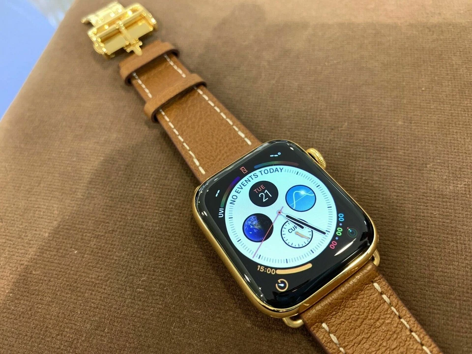 CUSTOM 44mm Apple Watch Series 4 24K Gold Plated Stainless Steel GPS Cellular - Image 2 of 4