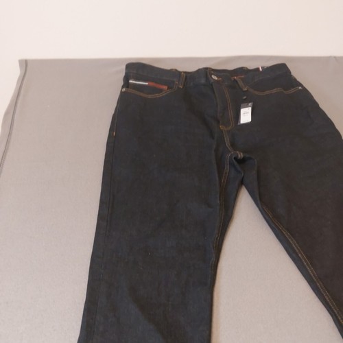 NWT Tommy Hilfiger Men's Jeans 38x30 Stretch Straight Black Dark Wash - Picture 4 of 14