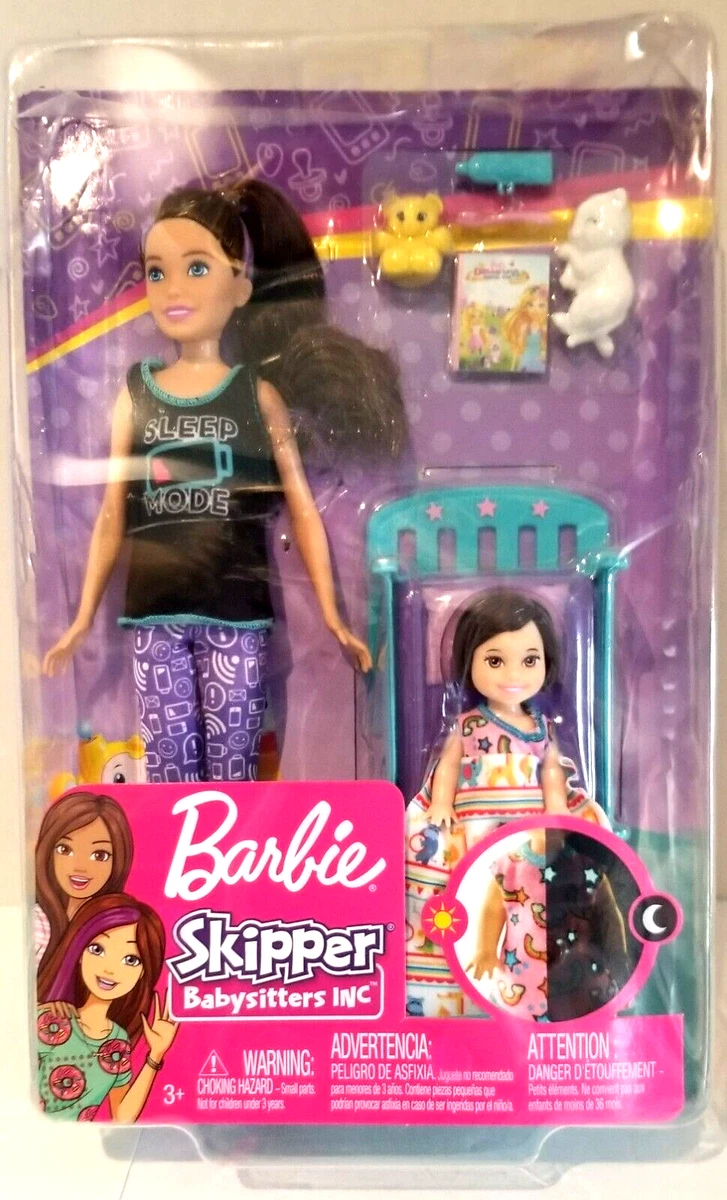 Coffret Barbie Babysitters avec une poupée Skipper, une poupée